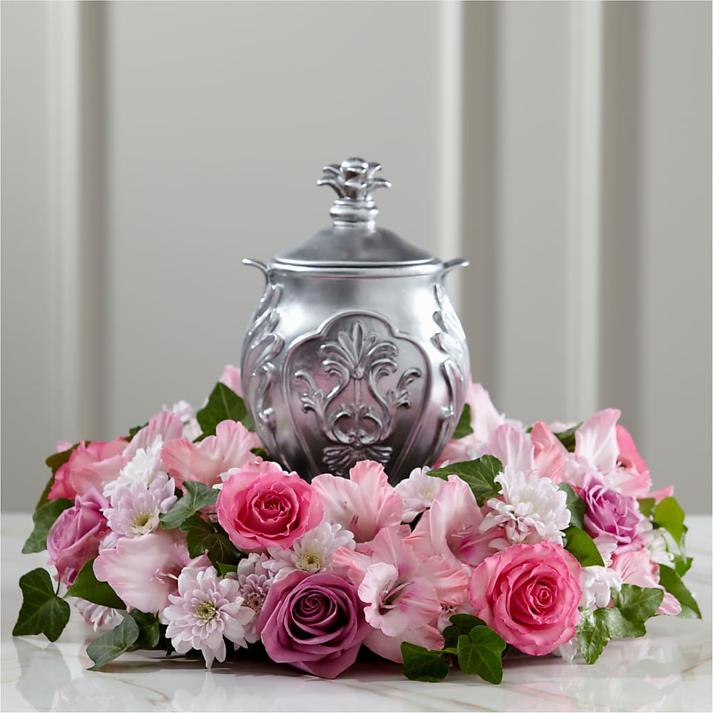 Glorious Tribute Arrangement – Dillons, Hutchinson KS