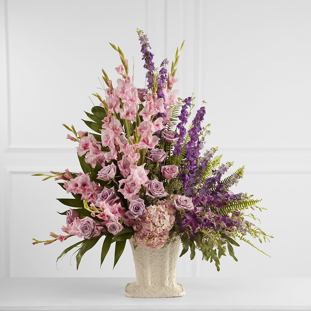 Flowing Garden Arrangement – Dillons, Hutchinson KS