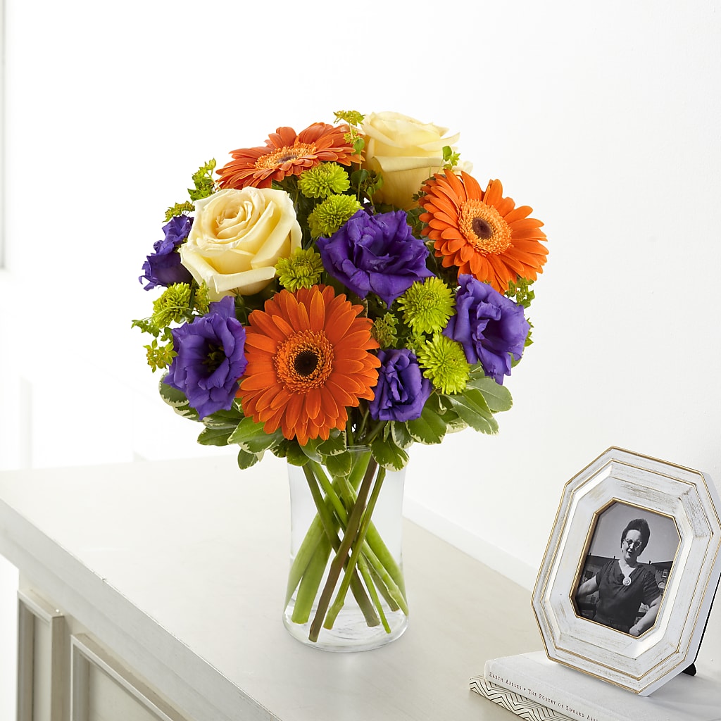 Rays of Solace Bouquet – Dillons, Hutchinson KS