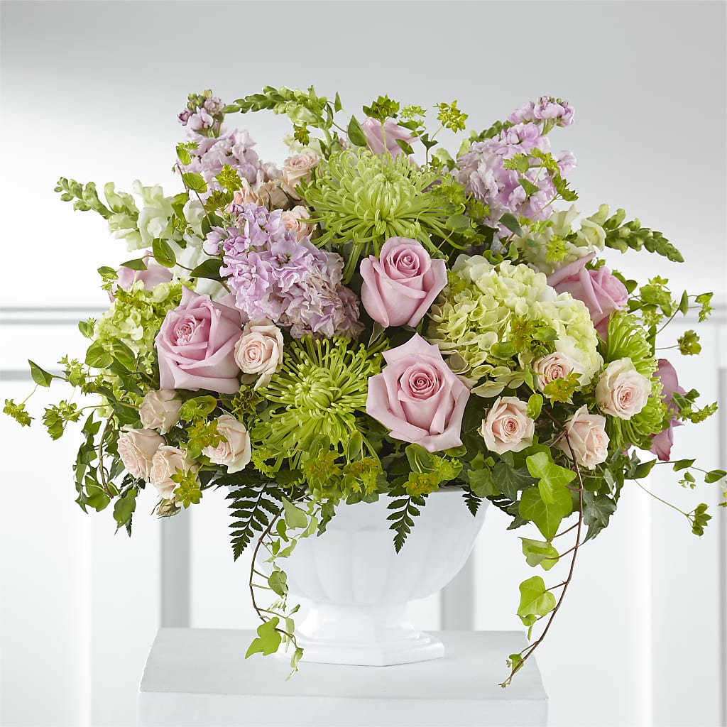 Radiant Embrace Arrangement – Dillons, Hutchinson KS