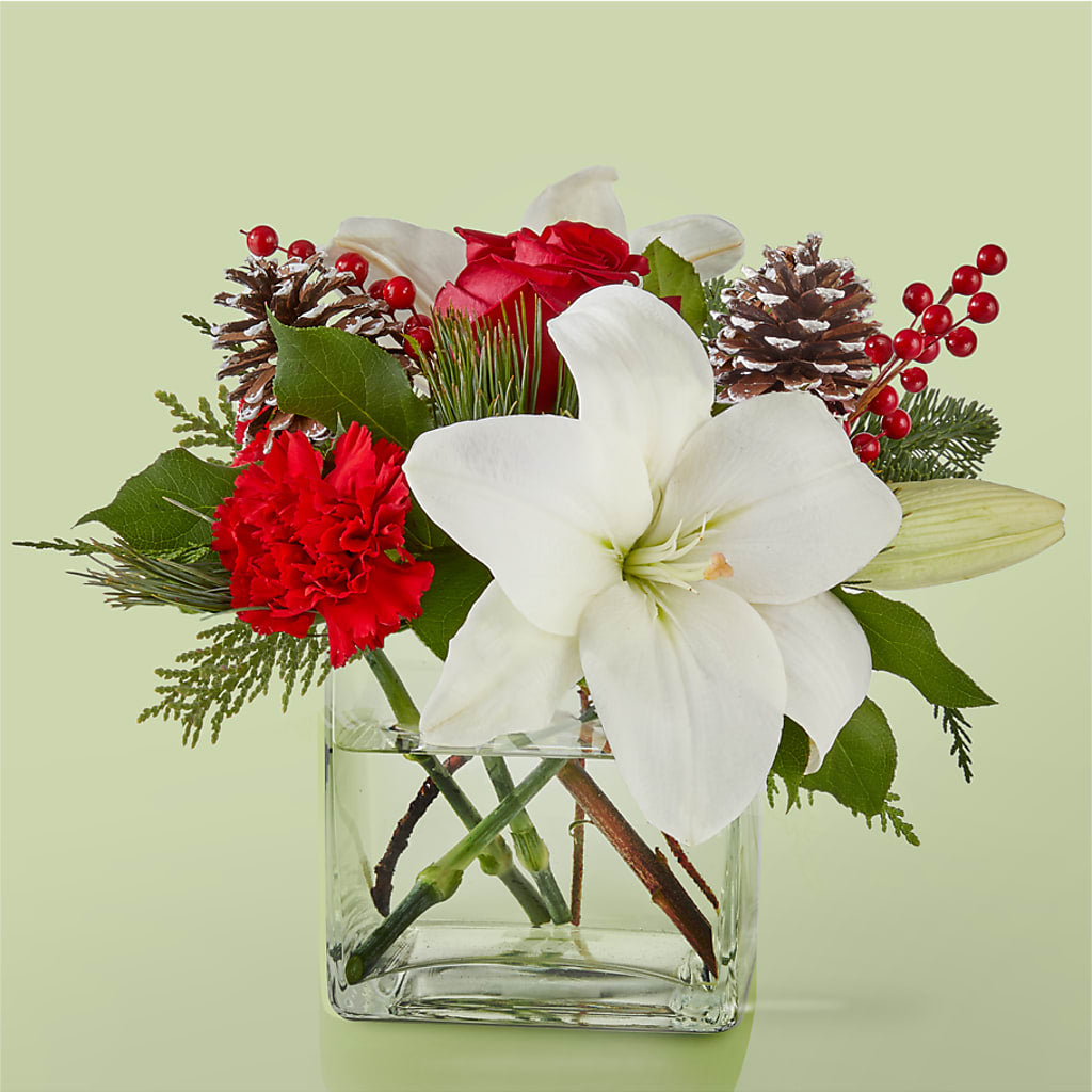 Glistening Icicles Bouquet – Dillons, Hutchinson KS