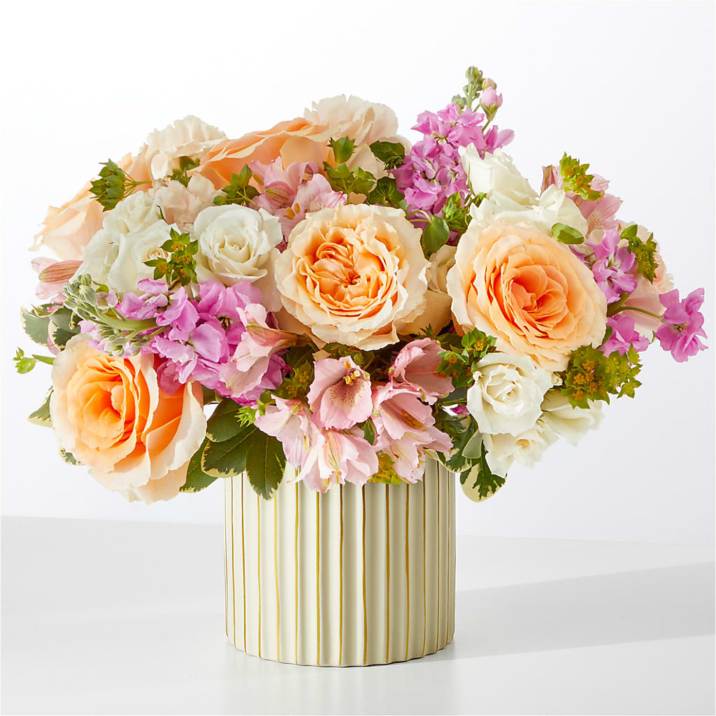 Paradise Bouquet with Ivory Vase – Dillons, Hutchinson KS