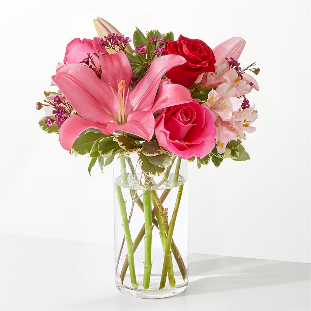 Lucky in Love Bouquet – Dillons, Hutchinson KS