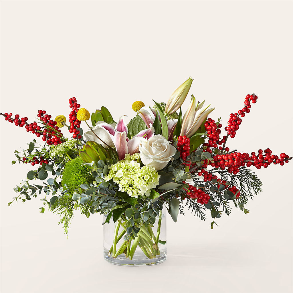 Berry & Bright Bouquet – Dillons, Hutchinson KS