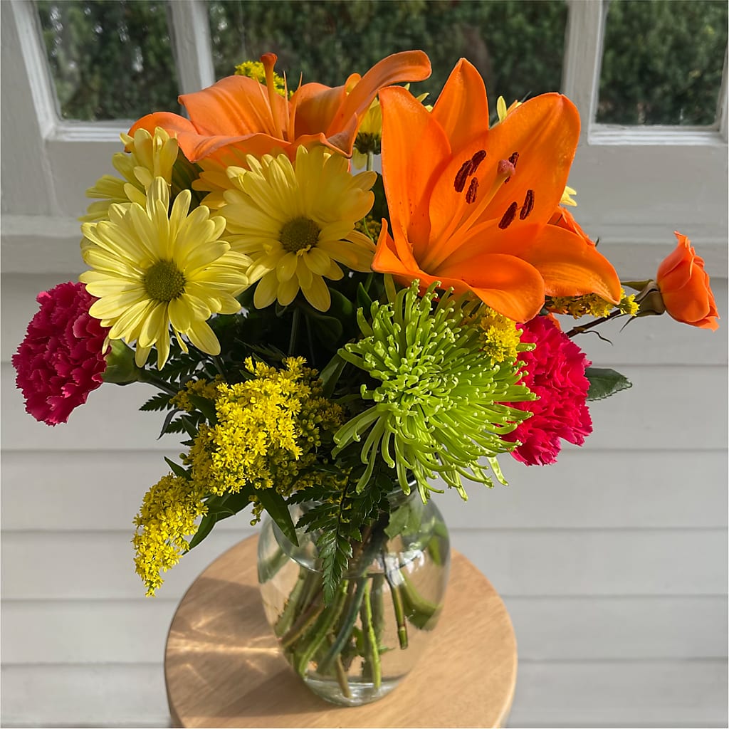 Bold & Bright – A Florist Original –  Dillons, Hutchinson KS