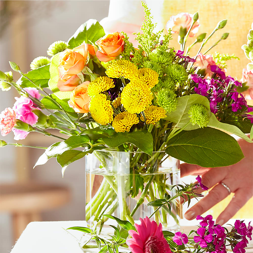 Bold & Bright – A Florist Original –  Dillons, Hutchinson KS