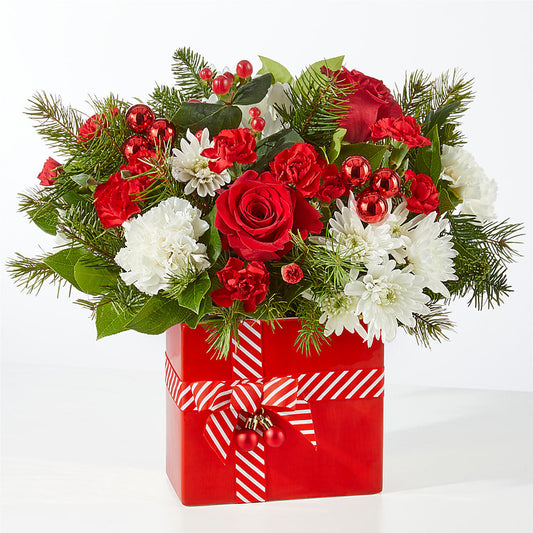 Presents Under the Tree Bouquet –  Dillons, Hutchinson KS