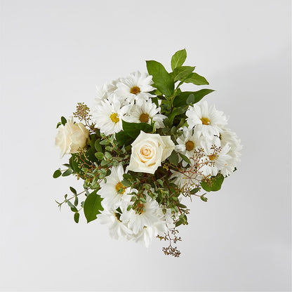Fresh Linen Bouquet –  Dillons, Hutchinson KS