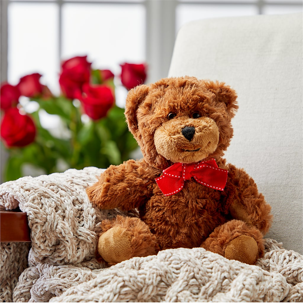 Romantic Long Stem Red Rose Bouquet Bundles –  Dillons, Hutchinson KS