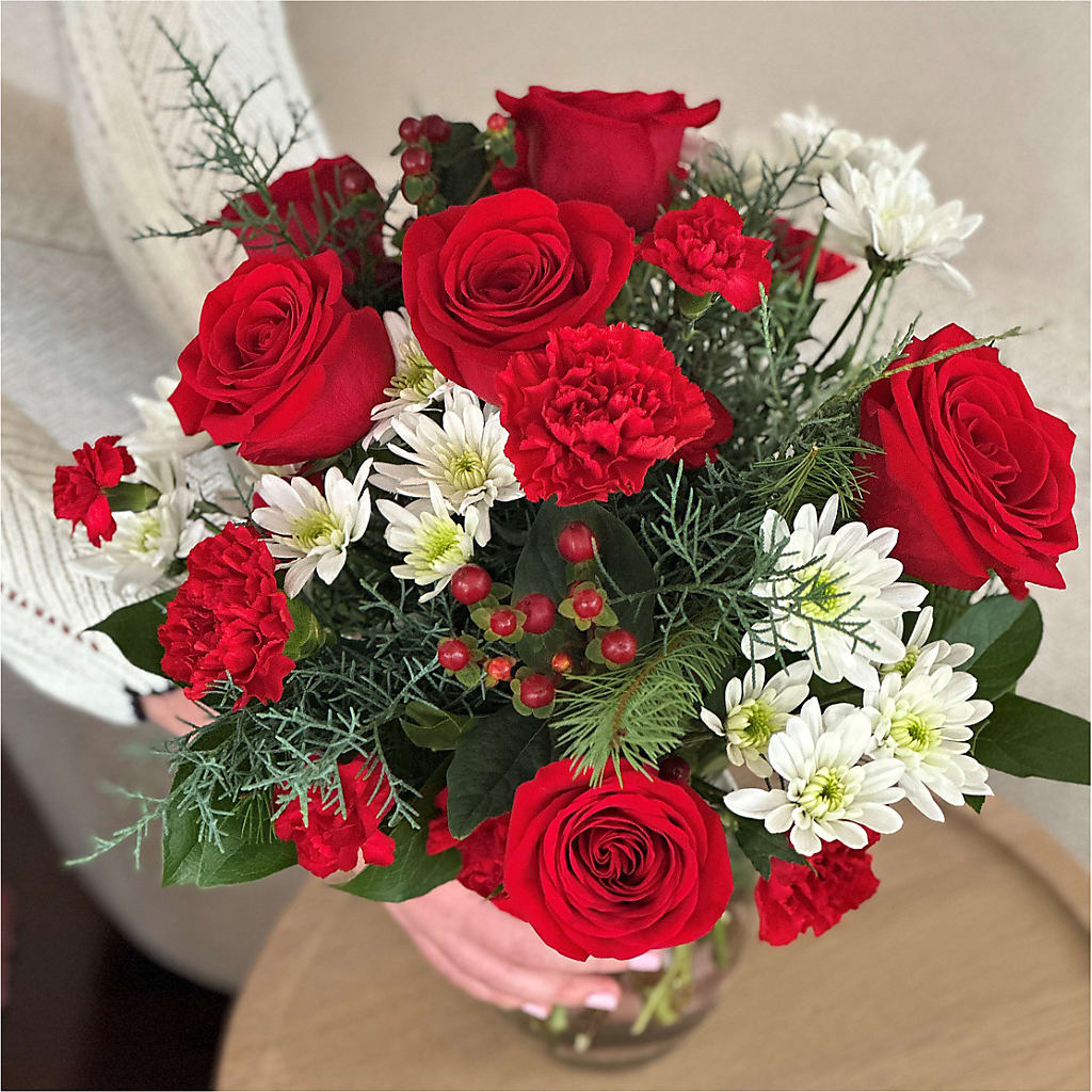 Seasonal Magic Bouquet –  Dillons, Hutchinson KS