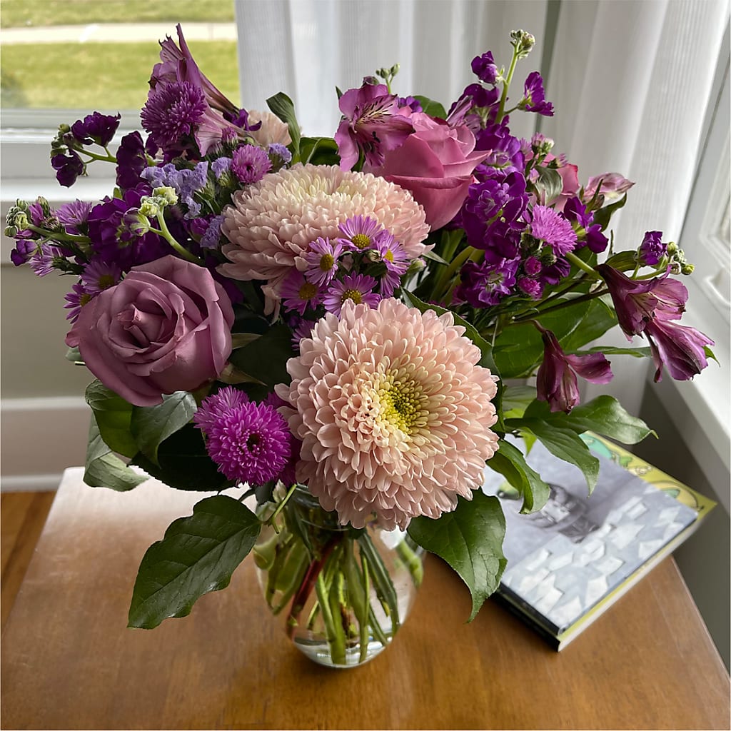 Ultraviolet Bouquet –  Dillons, Hutchinson KS