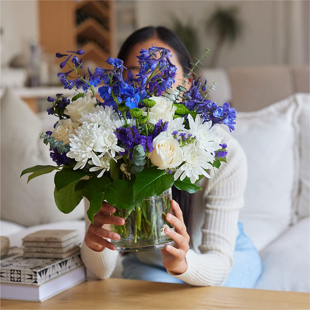 Cerulean Waves Bouquet –  Dillons, Hutchinson KS