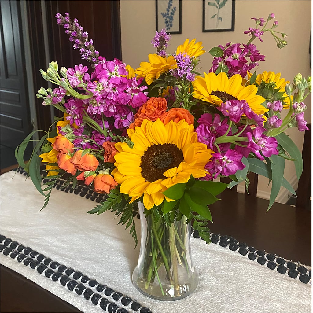 Rays of Life Bouquet –  Dillons, Hutchinson KS