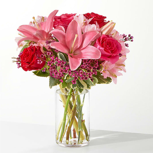 Lucky in Love Bouquet –  Dillons, Hutchinson KS