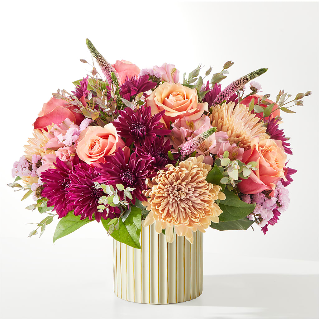 Berry Cobbler Bouquet with Ivory Vase –  Dillons, Hutchinson KS