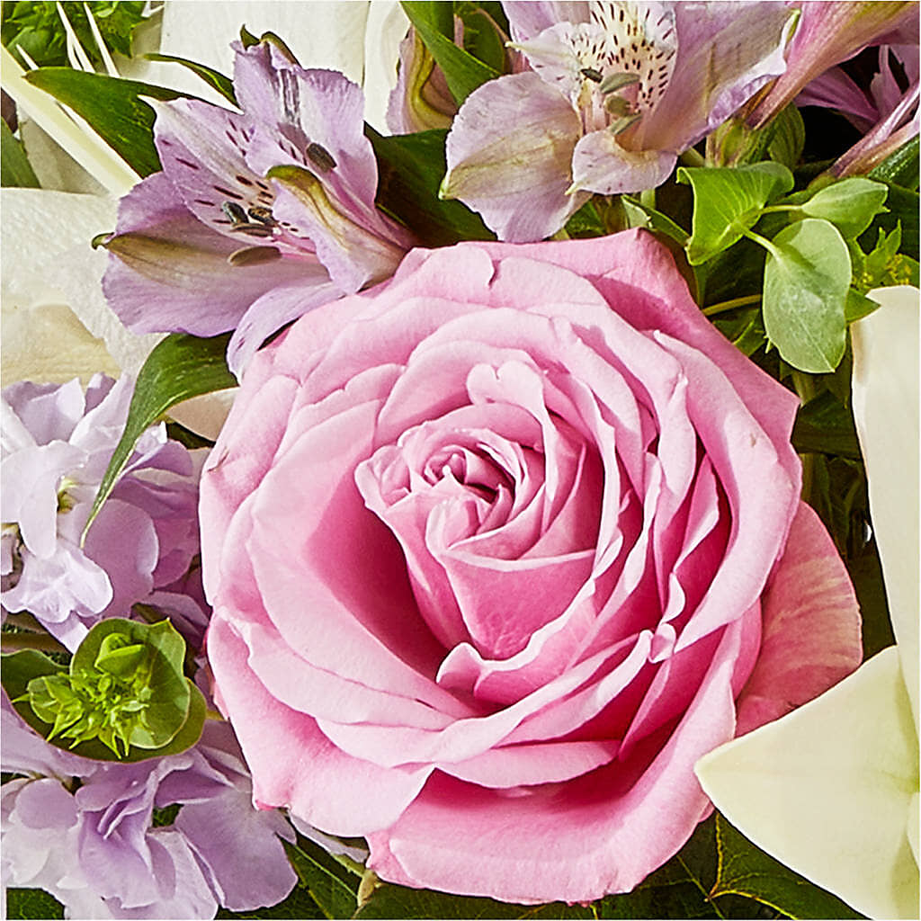 Daydreamer Bouquet –  Dillons, Hutchinson KS